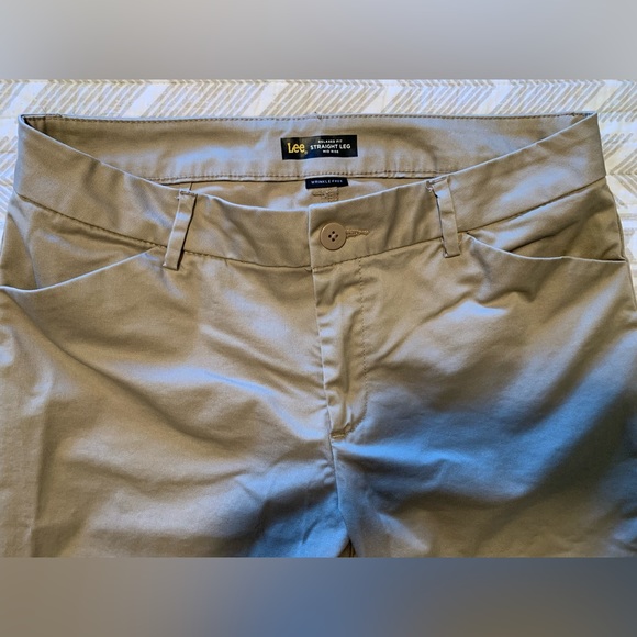 Lee mid rise khaki trousers - Picture 3 of 4